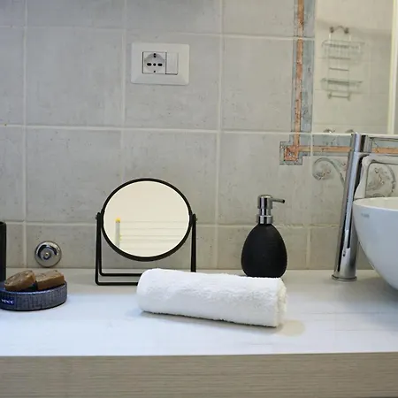 Azuni - Luxury Apartment