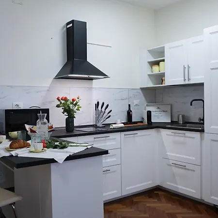 Azuni - Luxury Appartement *